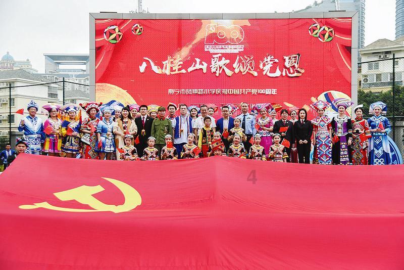 内娱CP破裂风波:双女主剧《消失的痕迹2》遭解散,谁捅破了这层窗户纸?